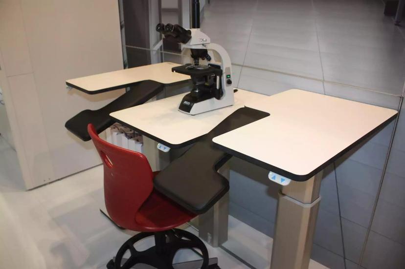 Microscope work table from the RLM Motion series