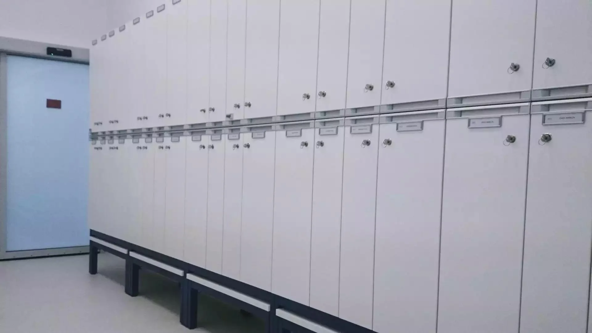 Szatnie przy laboratoriach, Warszawa